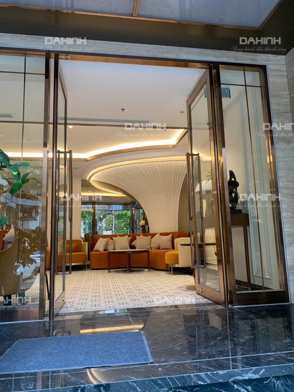 Luxeden Signature Hotel 8 1