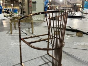 Tại sao ghế inox 304 mạ vàng là xu hướng nội thất năm 2026? 4 ghế inox 304