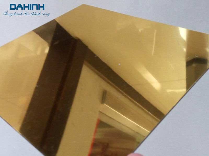 Inox màu trang trí là gì? Inox màu hồng, inox gương đen, inox màu trà 62 inox mau 30