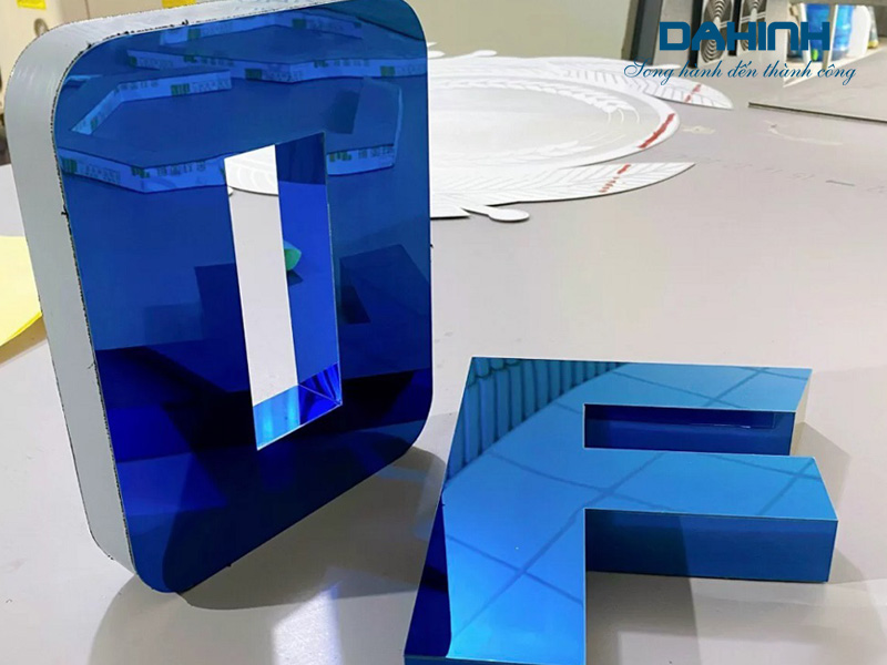 Inox màu trang trí là gì? Inox màu hồng, inox gương đen, inox màu trà 54 inox mau 38