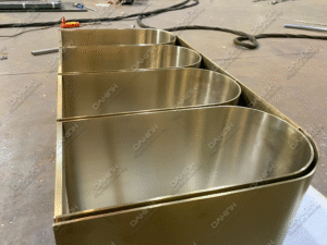 Mẫu chân tủ lavabo inox mạ vàng 9 lavabo inox