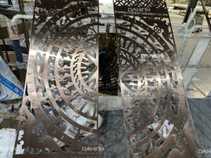 cửa cổng cnc