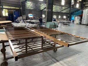 gia công inox mạ vàng