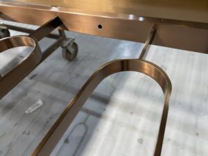 gia công inox mạ vàng