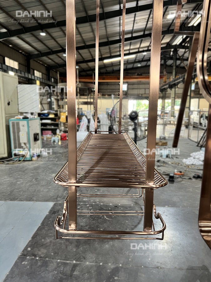Giá treo ly rượu vang Giá treo ly rượu vang